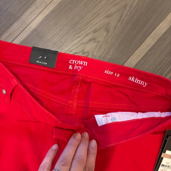 Crown & Ivy Women's Red Skinny Super Stretch Ankle Pants ~ 12 ~ NWT ~ Christmas - Picture 2 of 5